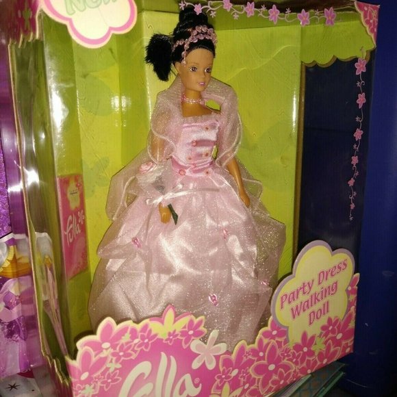 Walking Party Fulla Doll, Early Edition, Collector's item, Hijabi Doll, Muslim - Picture 1 of 1